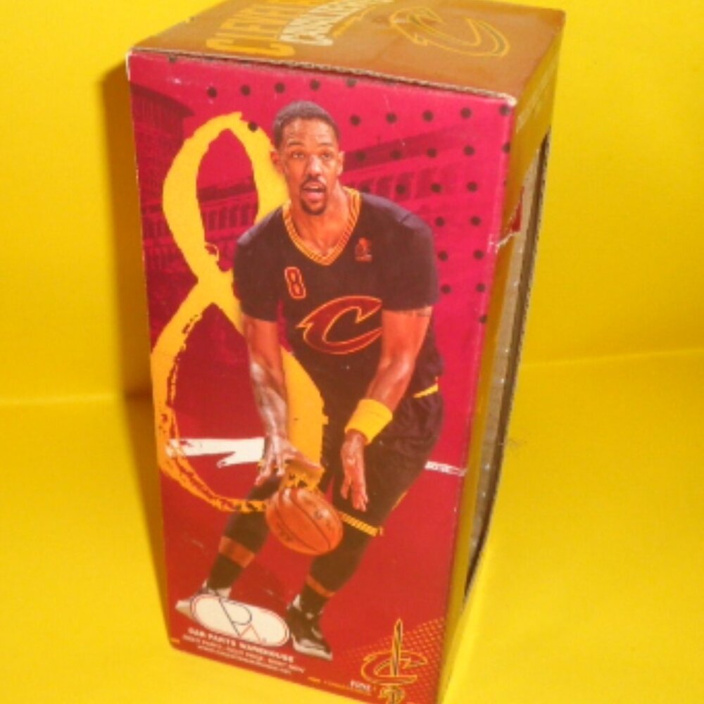Cleveland Cavaliers Channing Frye 2017 Bobblehead Doll, 8" tall in Box - Picture 3 of 4